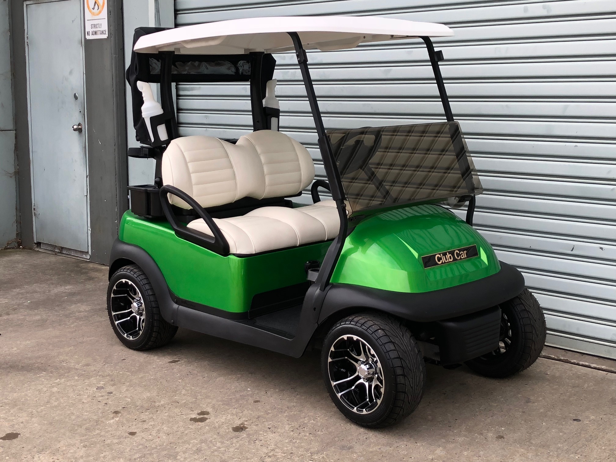 ingolf-utility-club-car-golf-cart-2014-electric-club-car-precedent